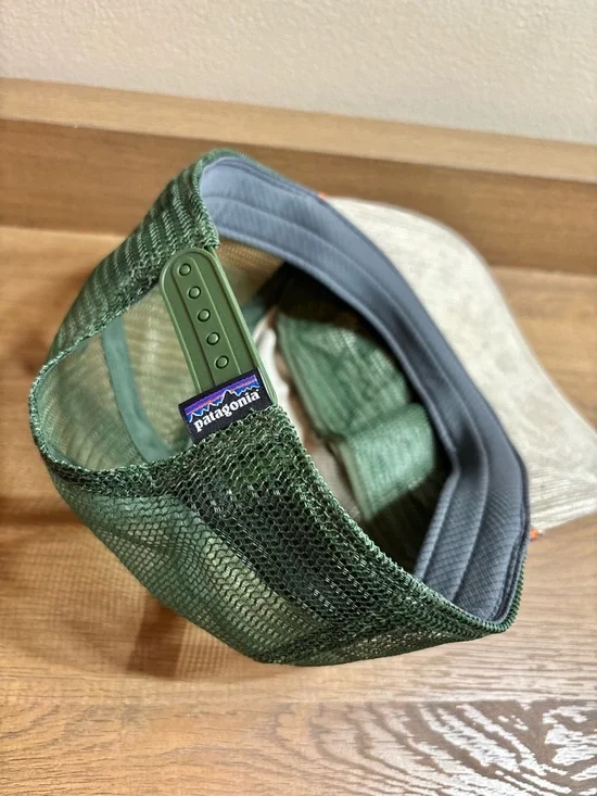 Patagonia Fly Catcher, Fitz Roy Trout Corduroy Snapback Hat Cap in Seabird Grey - Picture 2 of 6